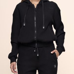 KNIT BLACK JACKET